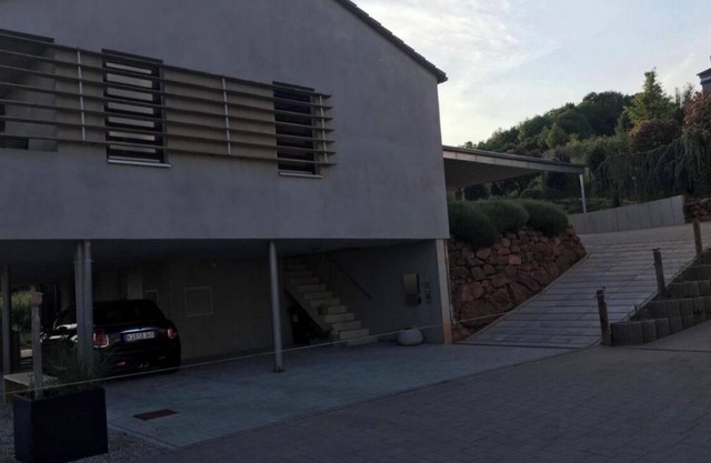 Exclusives Studio - Serviced Apartment