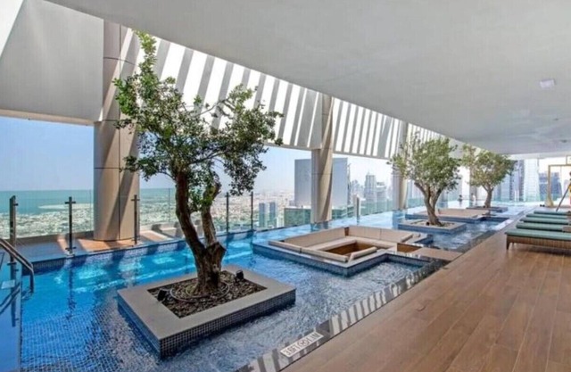 Executive 3BR Apartment with High-End Amenities