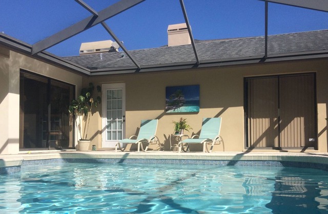 Executive,4 Brm Home in Quiet Upscale Palm Harbor Florida