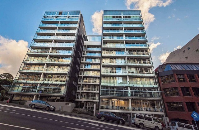 Executive Apartment - Great Location Close to Attractions, Shops & Eateries