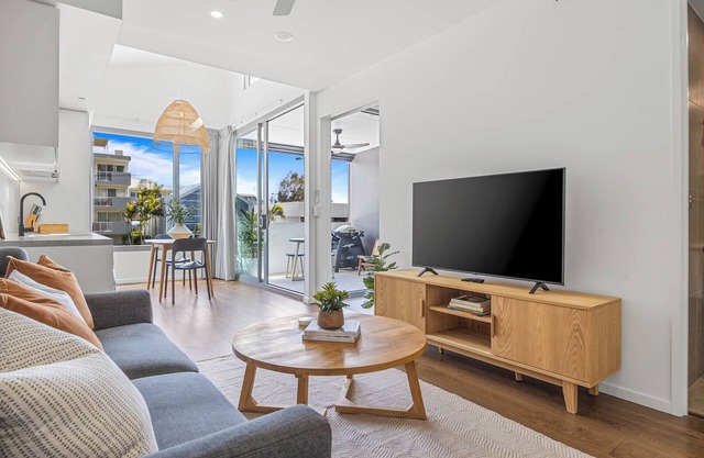 Executive Beachside Getaway – Cotton Tree