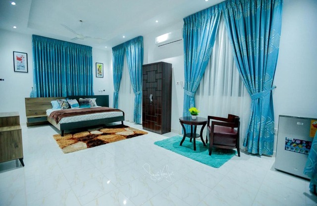 Executive BR- Uphills Court - Room 102