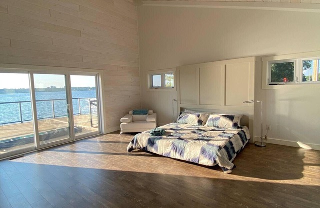 Executive Prince Edward County Waterfront Chalet - New Build