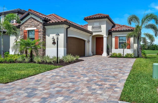Executive home at 8th Green Getaway in Lakewood National Golf community