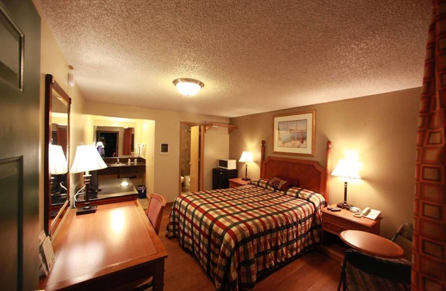 Executive Motel