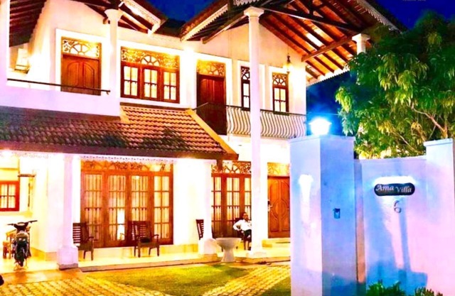 EXECUTIVE ROOM WITH BALCONY AND PRIVATE LOBBY