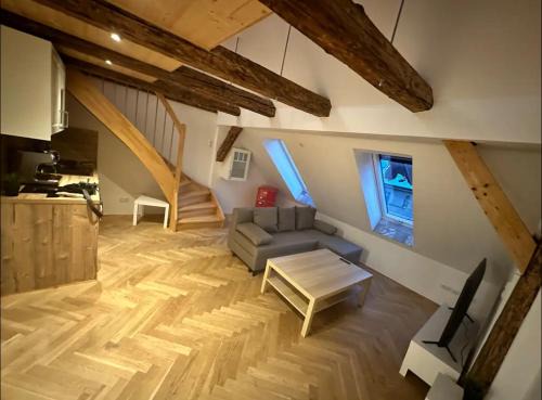 Exklusive Maisonetten Wohnung mit Gartenzugang