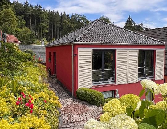 Exklusives Ferienhaus Conradshöh mit Sauna und Terrasse