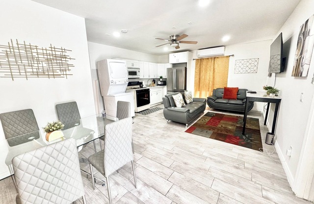 Exotic Home 2bedroom Campo Road