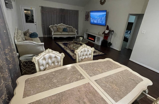 Exotic home with access to pool , shopping and more