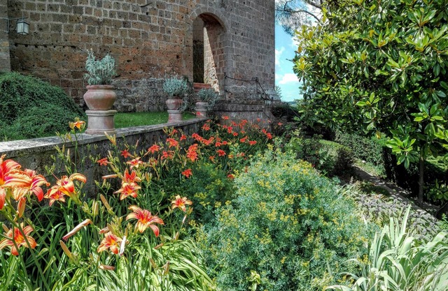 Experience a breathtaking vacation in a castle, Restaurant, stunning views