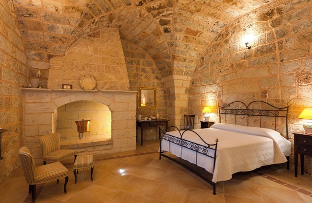 Experience Authentic Puglia: Tenuta Masseria Chicco Rizzo with Luxury Services