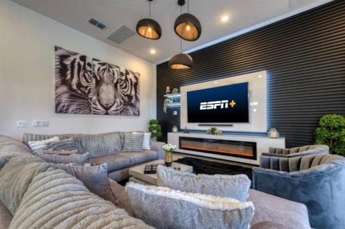 Experience Luxury In Your 11 En-suites Mansion