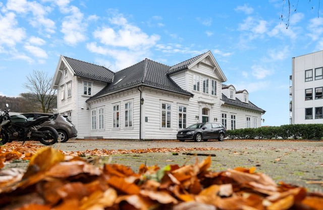 Experience Norway's History I With Free Parking