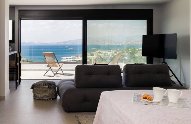 Experience Penthouse by Athens Riviera Suites