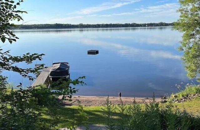 Experience Pokegama charm in our cozy 3 bedroom cabin.