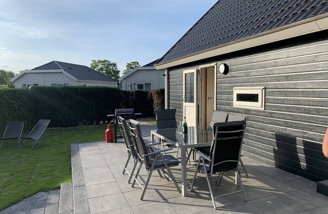 Experience the ultimate pleasure of quality time with friends and family in this holiday home!