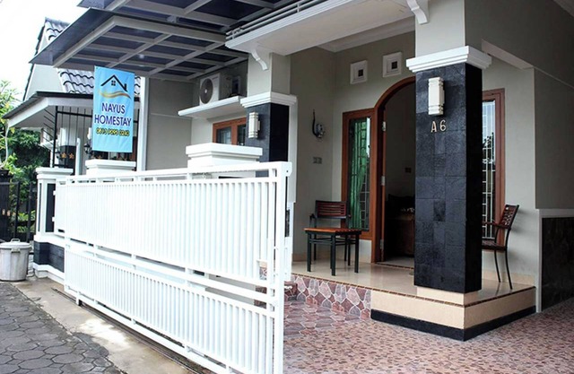 EXPRESS O 92106 Nayus Homestay Syariah