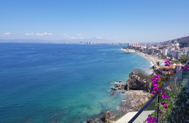 EXQUISITE SAYAN BEACHFRONT DUPLEX PENTHOUSE WITH PRIVATE POOL, CONCHAS CHINAS