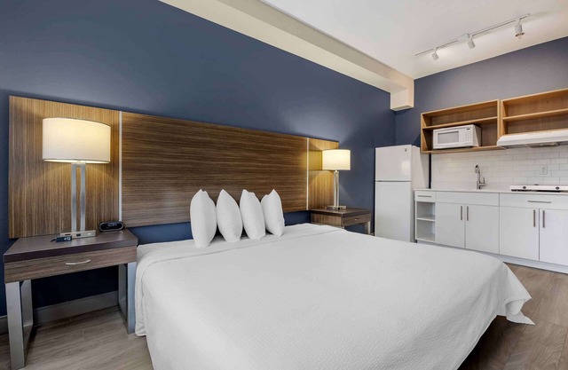 Extended Stay America Premier Suites - Portland - North