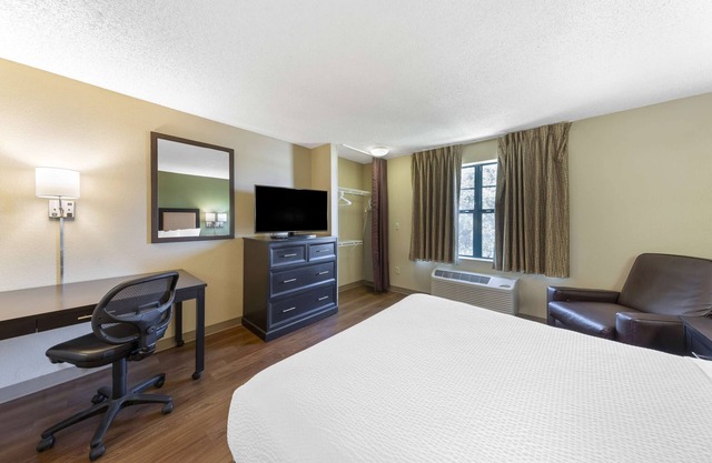 Extended Stay America Suites Melbourne Airport