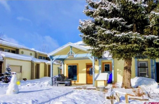 Extended Vacay! or Seasonal Stay.Quietest and Coziest Spot in town!