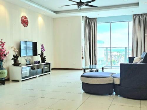 Extra Big Unit with Paddy Field View and 5 mins to Sekinchan attractions