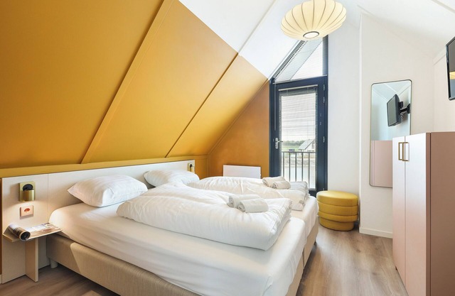 Extra luxury 4-person accommodation in the holiday park Landal Drentse Lagune