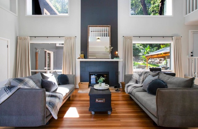 Extraordinary Country Retreat with Beautiful Views