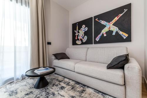 Extreme Luxe - Azulis3 - NEW 2BR Fully Equipped Apartment- Garden- FREE Parking