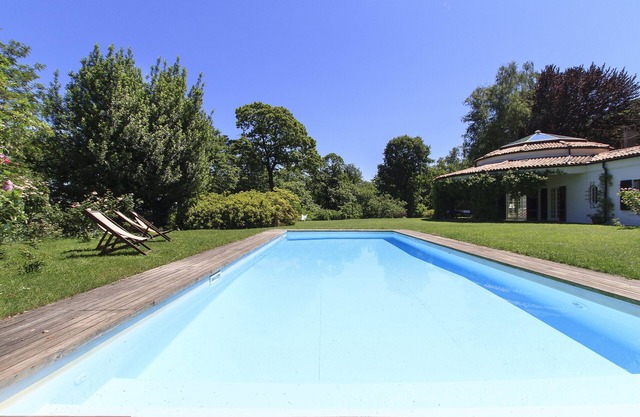 Eye-catching villa with pool in a huge private park! - Villa Monti
