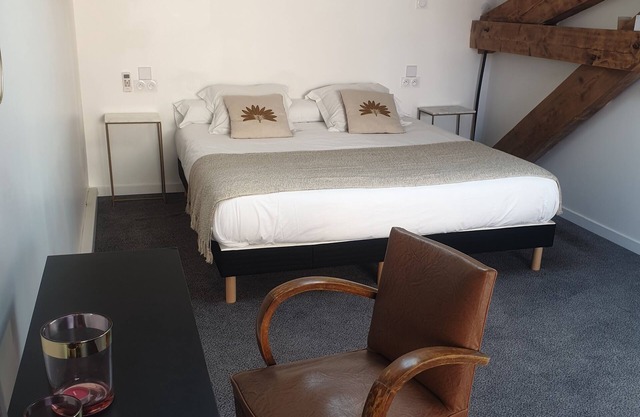 Ezz' Hotel