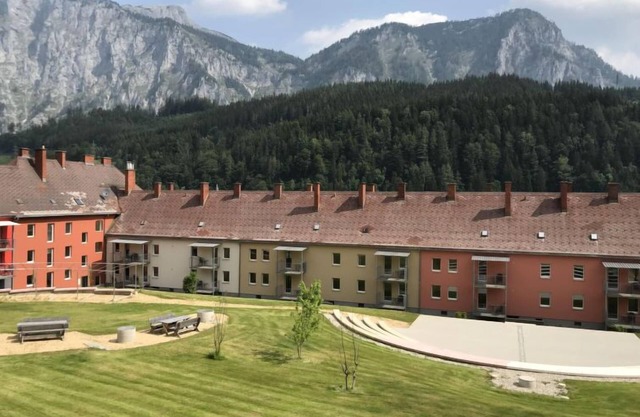 für bis zu 8 Personen mit IR Sauna by Interhome