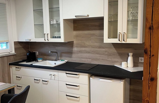 Fürth, Gemütliche, Zentralgelegene Ferienwohnung, Nähe Führter Mare, Womo Parkpl