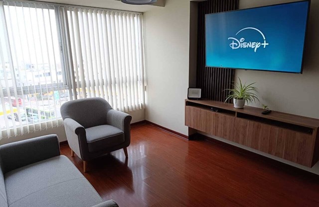 Fabulous 3-bedroom apartment with WiFi in Magdalena Del Mar