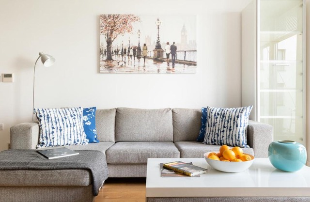 Fabulous 3 Bed 2 Bath near Victoria Station