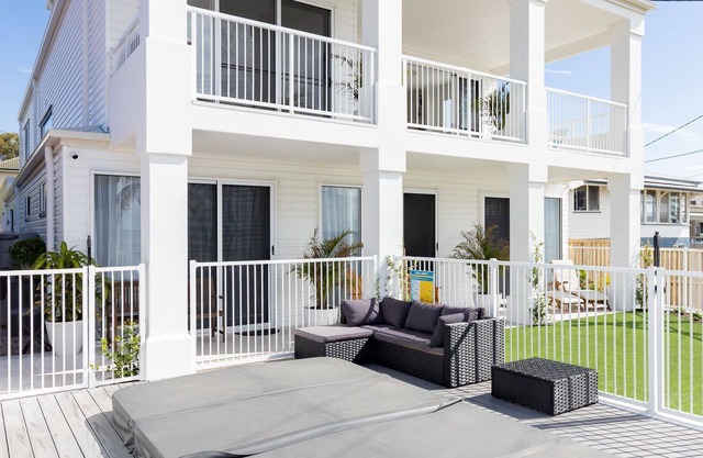 Fabulous Flinders Unit 2