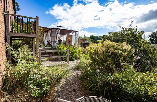 Fabulous Listed Barn with the Best Valley View