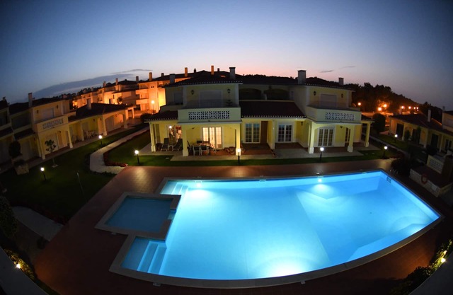 Fabulous location 2 Bedroom, 4 terraces apartment 150 meters from driving range