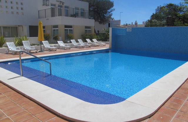 Fabulous, Modern Apartment. Pool, WiFi. Great Location to Explore Cabanas