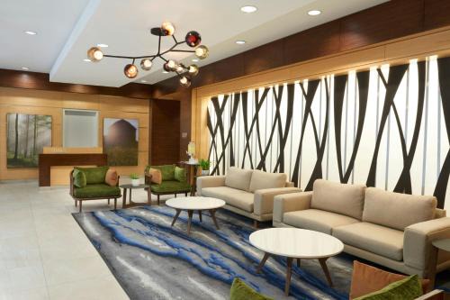 Fairfield Inn & Suites by Marriott Calgary Downtown
