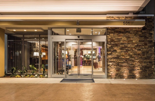 Fairfield Inn & Suites by Marriott Florence I-20