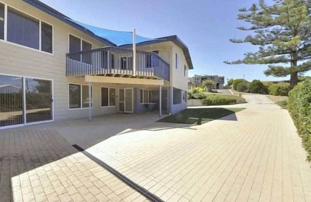 Falcon Bay Beach Home! Perfect space for TWO FAMILIES! Just 30 Meters to the Bay