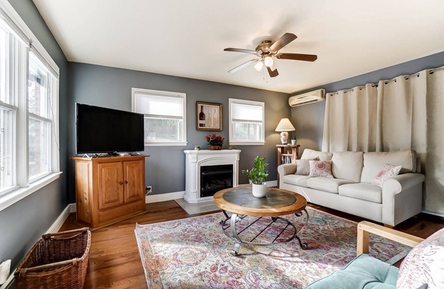 Fall Deal: 10% Off 3+ Night Stays Until Oct 31!