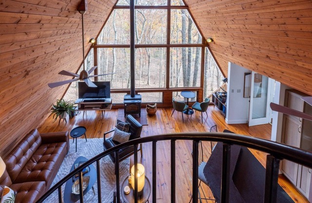 Fall Sale: 15% Off 3+ nights – thru Nov 30!