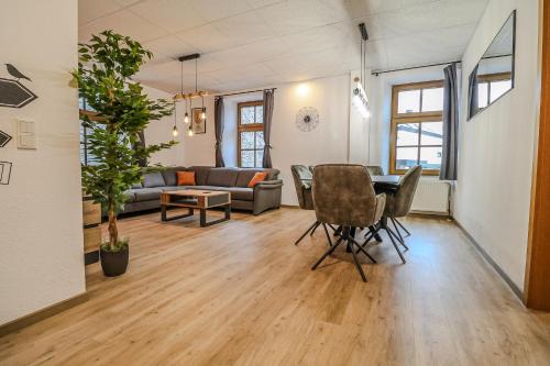 Familien Aktiv Oase an der Mosel, nähe Bernkastel, Zentrale Ausgangslage ,120 qm, Frühstücksservice