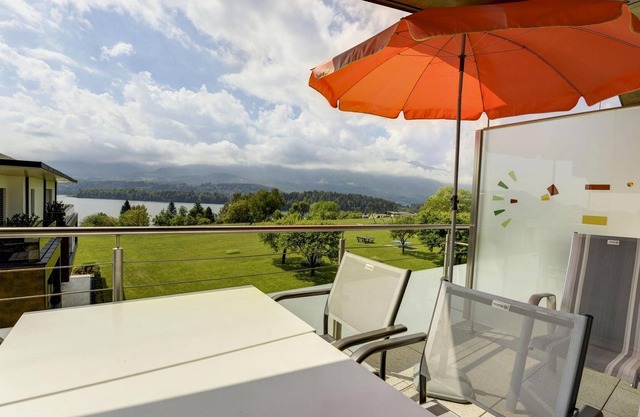 Familienappartement mit Seeblick - Typ C2 - Seepark Drobollach