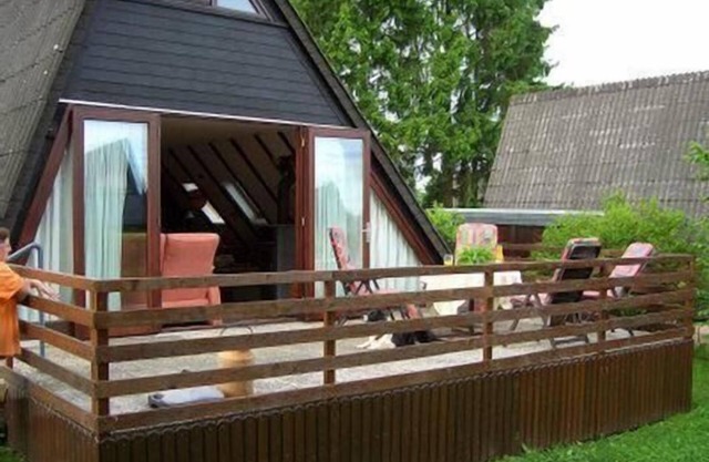 Familienfreundliches Ferienhaus mit Kamin und Waldrand Lage