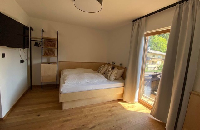 Familienzimmer, Dusche, WC, Balkon - Waldruh