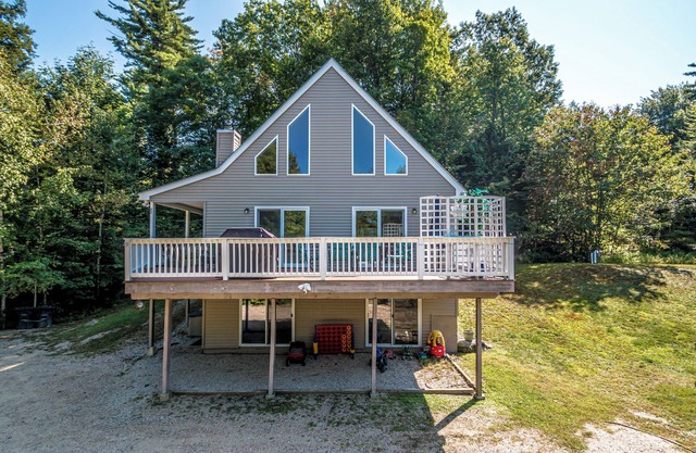 Family and Pet Friendly House near Cranmore